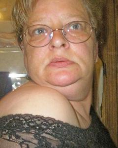 Woman, 62. longlips69
