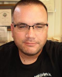 Man, 54. guzziman70