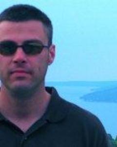 Man, 50. benzherenow