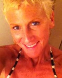 Woman, 63. warmsobe