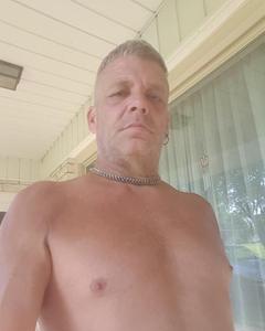 Man, 58. eyebrowlicker