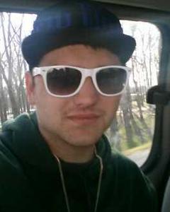 Man, 28. boog5100