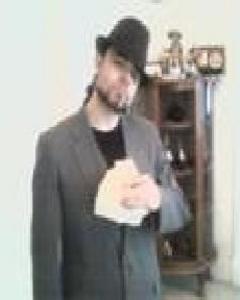 Man, 40. hunghrdclmcg07