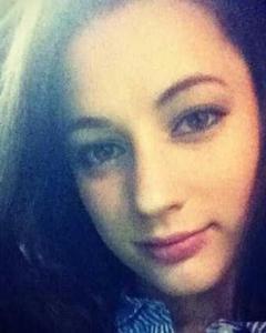 Woman, 38. Pretty_pea5464