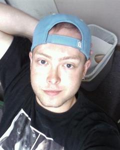 Man, 42. Allunus