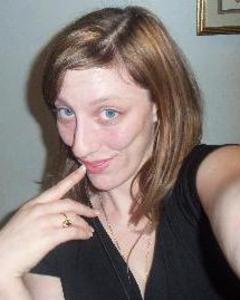Woman, 32. Emily_Hotness