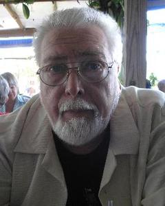 Man, 85. Luminero