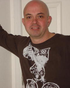 Man, 58. taz97405