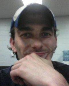 Man, 43. guyonlecouch