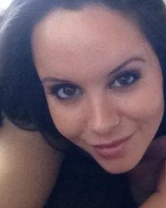 Woman, 36. iamyourqueen