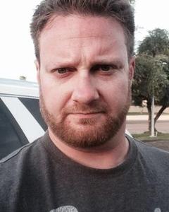 Man, 47. Hughmungis