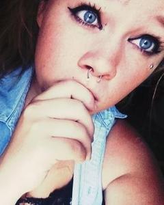 Woman, 31. Panda_Queen420