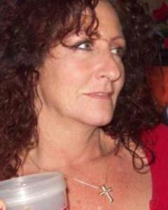 Woman, 58. Mia5820