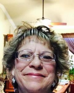 Woman, 62. Tina13231448