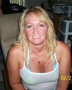 Woman, 60. lotusblozum