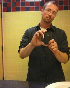 Man, 34. marc4078677990