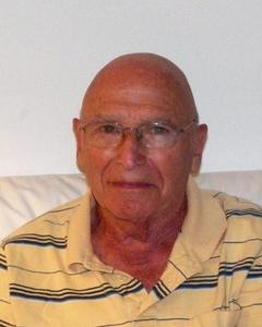 Man, 95. presdidigitatr