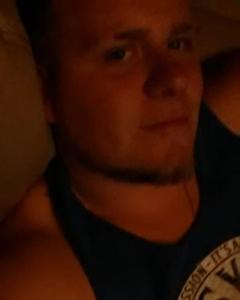 Man, 35. blondenhandsom