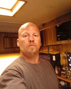 Man, 51. needabudy