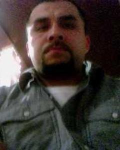 Man, 44. fuentes895
