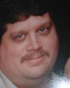Man, 59. LOOKING08606