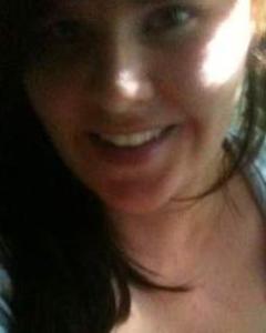 Woman, 40. earnestin