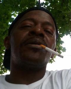 Man, 65. lover74black