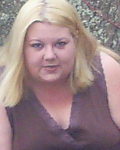 Woman, 49. Alauniira