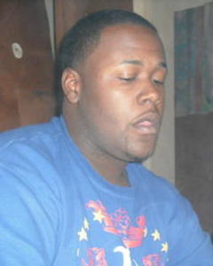 Man, 40. TJ9015