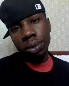 Man, 35. Black104522