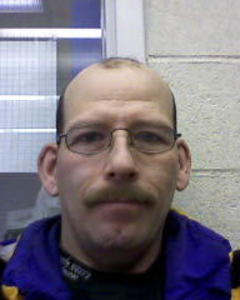 Man, 64. navybaker