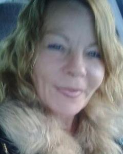 Woman, 57. dimpes