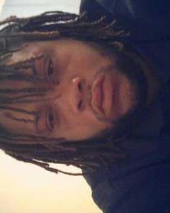 Man, 32. shawrtred