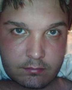 Man, 40. reddnekrebel