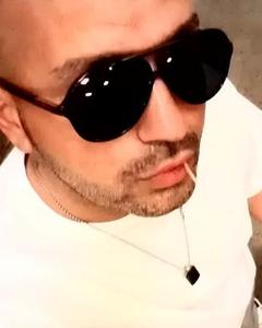 Man, 47. Azik_2much