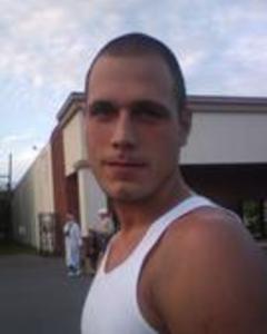 Man, 42. justlookintoha