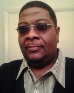 Man, 52. pukieboy