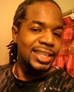 Man, 44. Kingsenu