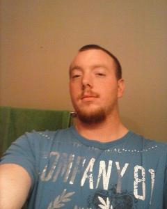 Man, 37. makeme233810
