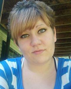 Woman, 31. lilbadgirl93