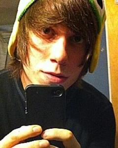 Man, 33. Pdub_6902