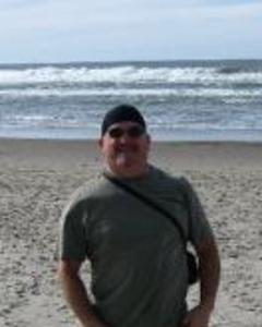 Man, 64. erniekeyes