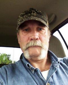 Man, 66. stocky3704