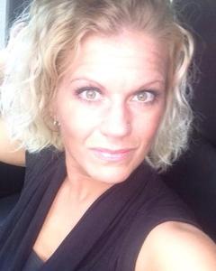 Woman, 48. lily0518