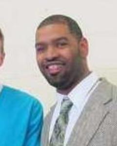Man, 34. leepistons