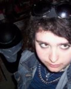 Woman, 33. Mad7o7