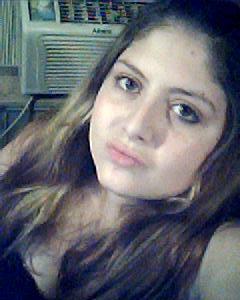 Woman, 35. LittleMissItal