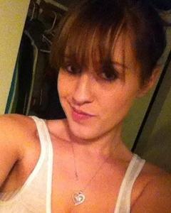 Woman, 40. lovenohate