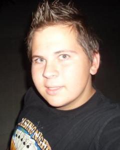 Man, 33. JoshyTEE