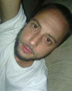 Man, 46. utakecareofmei